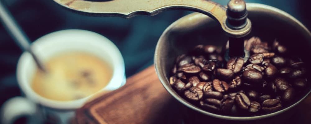 Kahvenin pH Değeri Nedir? Asidite ve Sindirim İlişkisi