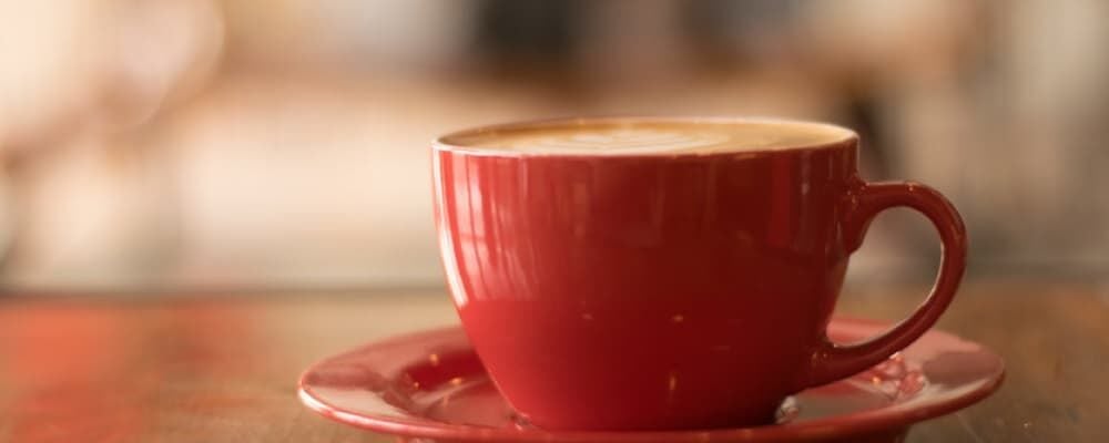 Kahve Aç Karnına İçilir Mi? Etkileri ve Dikkat Edilmesi Gerekenler