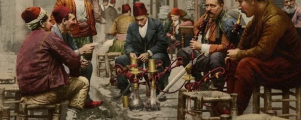 Osmanlı'da Kahve Kültürü: Saraydan Halka 600 Yıllık Gelenek