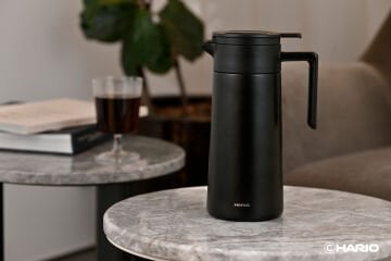 Hario Yalıtımlı Servis Sürahisi 800 ML Siyah