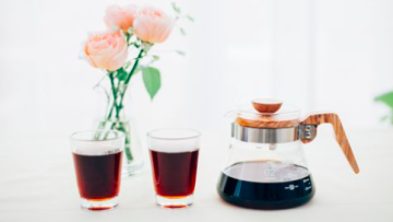 Hario V60 02 Kahve Servis Sürahisi Olive Wood 600 ml